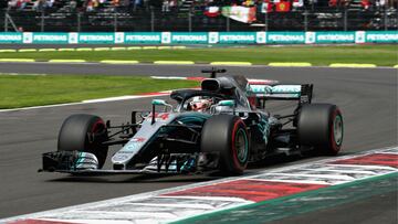 Hamilton matches Fangio's five as Verstappen wins Mexican Grand Prix