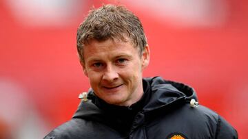 FILE PHOTO: Football Soccer - Manchester United Reserves v Aston Villa Reserves Barclays Premier Reserve League Play-Off Final - Old Trafford, Manchester, Britain - May 3, 2010 Manchester United reserves manager Ole Gunnar Solskjaer Action Images via