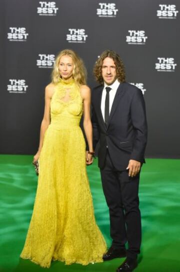 Carles Puyol con su mujer Vanessa Lorenzo.