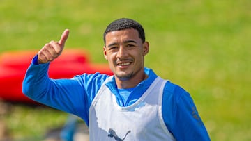 Carlos Benavídez Protesoni.