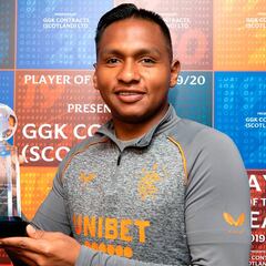 Rangers premia a Morelos por estos goles en la temporada