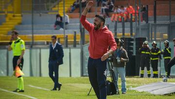 Gennaro Gattuso entrenando al A.C. Pisa.