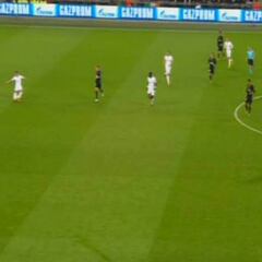 Dele Alli marcó el 1-0 tras un claro fuera de juego de Trippier