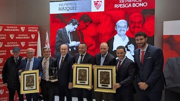 El Sevilla celebra su anual homenaje a la Prensa