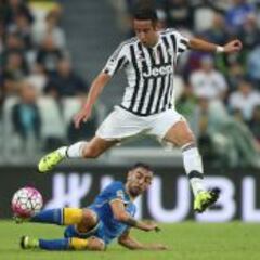 Juventus retoma negociación con Sevilla por Mauricio Isla