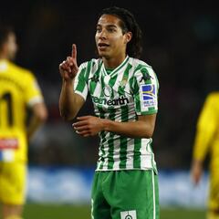 Betis alcanza las 'Semis' de Copa del Rey con Lainez y Guardado