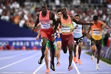 Hassan cierra a lo Zatopek, EEUU manda y España marcha