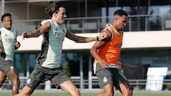 El Bernabéu abraza a sus nuevos fichajes