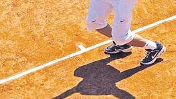 <b>SIN DUDAS. </b>Nadal sigue seguro con su servicio. Una fiabilidad que le lleva a defender su título de 2005.