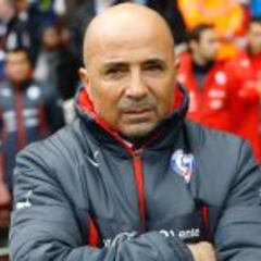 ¿Cuánto le costaría a la FMF un técnico de clase mundial?