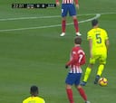 Busquets paró el tiempo: Costa sigue buscándolo...