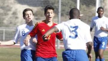 La quinta del 96 se estrena con derrota