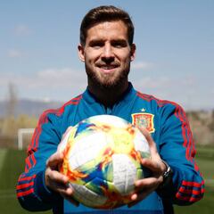 Iñigo Martínez: "No sé si soy fijo pero Luis Enrique confía en mí"