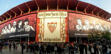 AS English Spanish football-related Christmas gift guide