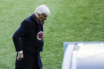 En octubre de 2014 falleció la madre de José Pékerman. El técnico estaba concentrado con Colombia en Estados Unidos. El DT dirigió al otro día ante Canadá. 