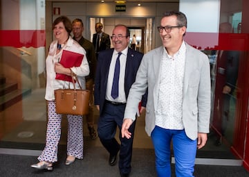 Miquel Iceta, ministro de Cultura y Deporte, a su llegada al diario AS.