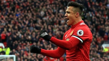 En enero de 2018 Manchester United dio un golpe al mercado al fichar a Alexis Sánchez proveniente de Arsenal. El propio delantero reconoció que uno de sus sueños era jugar por los Diablos Rojos.