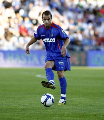 Llegó al Getafe en 2008 donde estuvo dos temporadas.