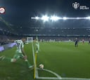 El gol olímpico de Joaquín que hizo delirar a los hinchas de Betis