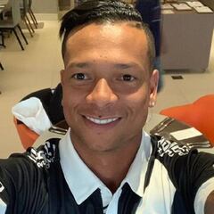 Fredy Guarín será presentado en Vasco antes del viernes