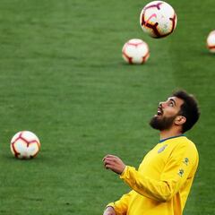 Borja persigue el gol en un escenario de Champions