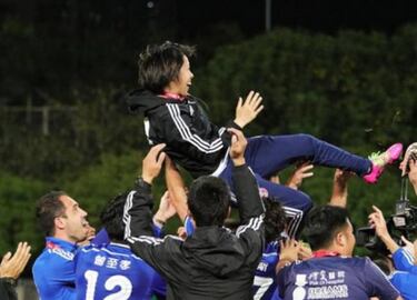 Chan Yuen, first woman coach to win a pro mens football title