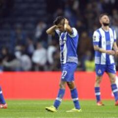 Layún asiste en el Waterloo del Porto, que pierde media liga