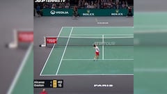 La presión del público francés en pleno punto que era de Alcaraz