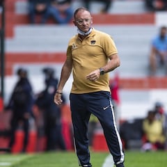 Lillini: “Hay jugadores que no están a la altura de Pumas”