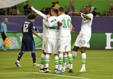 VfL Wolfsburg v Real Madrid - UEFA Champions League Quarter Final Maximilian Arnold celebrates scoring the second goal for Wolfsburg with team mates