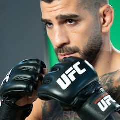 Adesanya: “Voy con Topuria en esta pelea, lo logrará en el primero o segundo asalto”