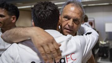 Oficial: Joaquín Caparrós no sigue como técnico del Sevilla