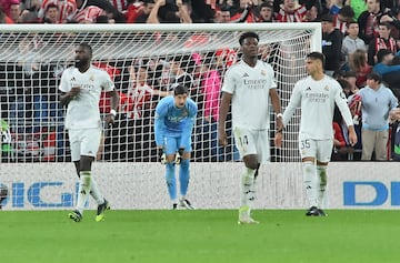 04/12/24 PARTIDO PRIMERA DIVISION 
JORNADSA ADELANTANDA JORNADA 19
ATHLETIC CLUB DE BILBAO - REAL MADRID 
TRISTEZA RUDIGER COURTOIS TCHOUAMENI ASENCIO