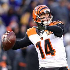 Aficionados de los Bills donan 50 mil dólares a Andy Dalton