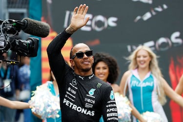 Lewis Hamilton, enojado por el dominio de Red Bull en F1