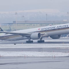 Un muerto y decenas de heridos por las fuertes turbulencias en un vuelo entre Londres y Singapur