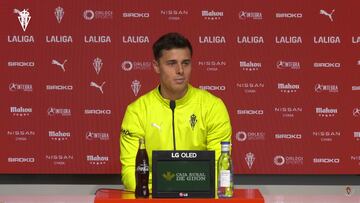 10-10-24. GASPAR CAMPOS, JUGADOR DEL SPORTING, EN LA SALA DE PRENSA DE MAREO.