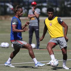 La selección peruana se completa