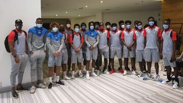 En su debut ante Honduras en el Preol&iacute;mpico de la Concacaf, Hait&iacute; tuvo que iniciar el juego con s&oacute;lo 10 jugadores y sin portero por retraso de pruebas Covid.