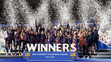 FC Barcelona team celebrating with the UEFA Women's Champions League trophy after the UEFA Women's Champions League final football match between FC Barcelona and Wolfsburg in Philips Stadium, in Eindhoven, on June 3, 2023. (Photo by MAURICE VAN STEEN / ANP / AFP) / Netherlands OUT