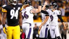 Justin Tucker, pateador de Baltimore, celebra su anotaci&oacute;n de tres puntos que llev&oacute; el partido a la pr&oacute;rroga.