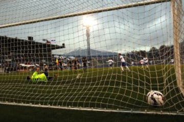 Los cruzados barrieron con Barnechea