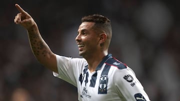 Edwin Cardona pasa del Monterrey a Boca Juniors, otro club lleno de colombianos.