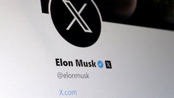 Musk makes likes anonymous on X