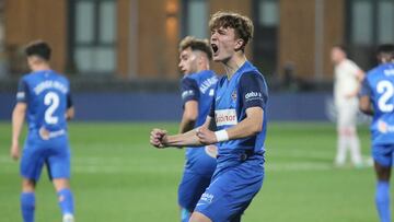 05/04/24 PARTIDO SEGUNDA DIVISION
AMOREBIETA - RACING DE FERROL
PRIMER GOL FELIX GARRETA 1-0 ALEGRIA