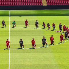 El Liverpool se suma al #BlackLivesMatter