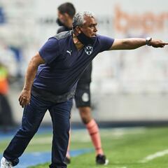 Héctor Becerra: "VAR sería un apoyo en el fútbol femenil"