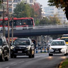 Restricción vehicular hoy, 13 de agosto: autos que no pueden circular en Santiago y calendario de agosto