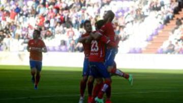 El Real Zaragoza celebra el tercer gol logrado en la victoria por 1-3 del pasado domingo en Valladolid.