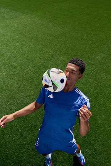 EURO 2024 new ball revealed by Adidas
JUDE BELLINGHAM